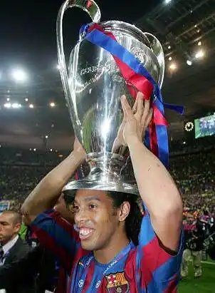 为埃弗顿打 为埃弗顿打